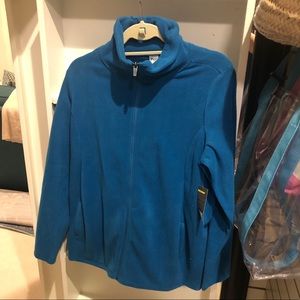 Old Navy new with tags maternity fleece